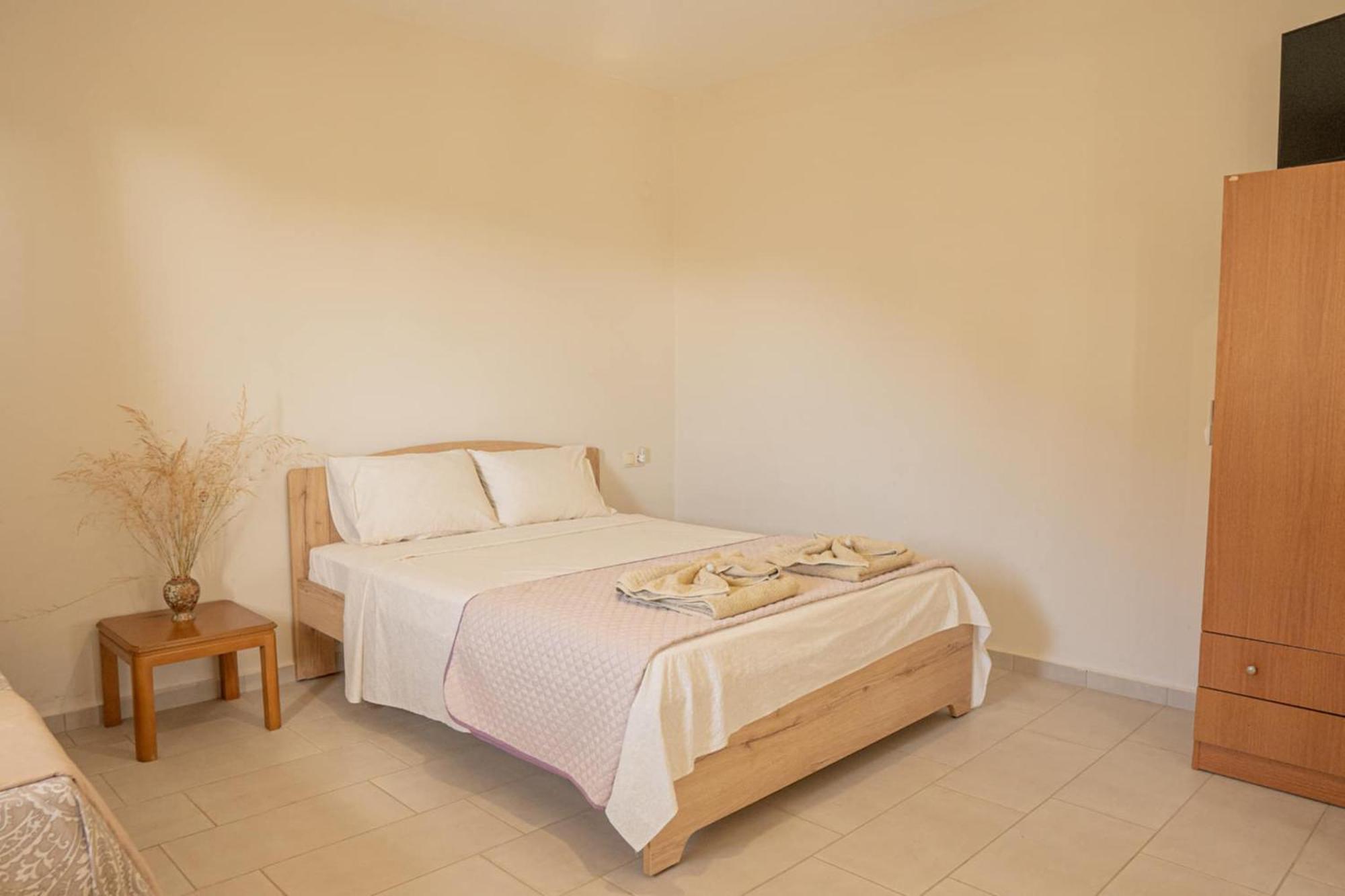 Studios Anna Maria With Sea View Kapetanianá Dış mekan fotoğraf